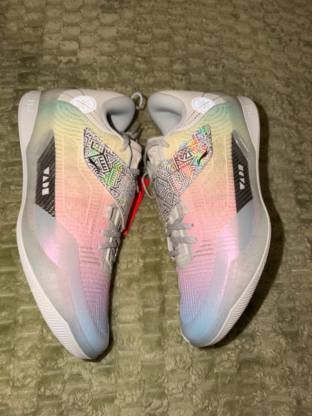 Way of Wade 808 4 Ultra "Shining" 8.5US men’s - Picture 9 of 15
